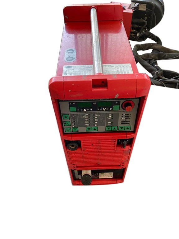 Fronius TransPuls Synergic 4000 - Vr 4000 Kaynak Makinesi-1