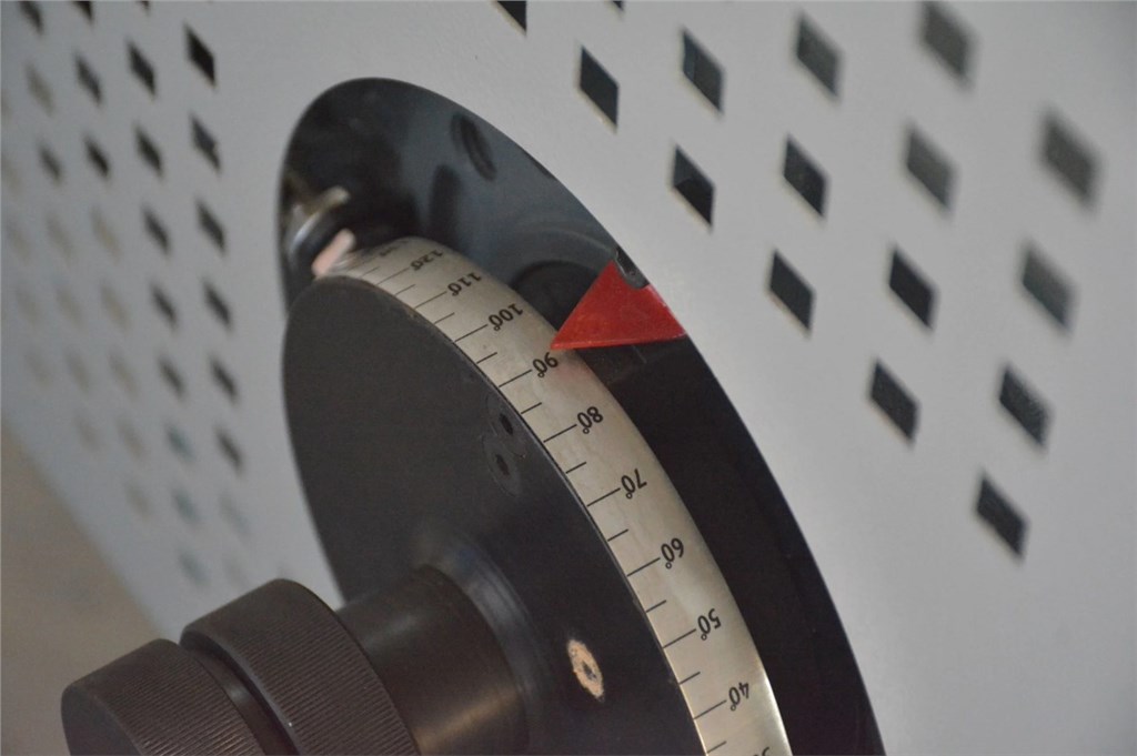 CKEMSA CPM 1520 Motorlu Ağır Tip Caka Makinası (Kapasite mm 1520x4,0mm)-1