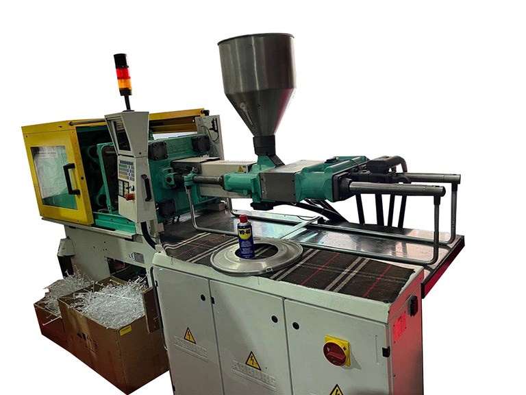 Arburg 320KS 700-250 Plastik Enjeksiyon Makinesi